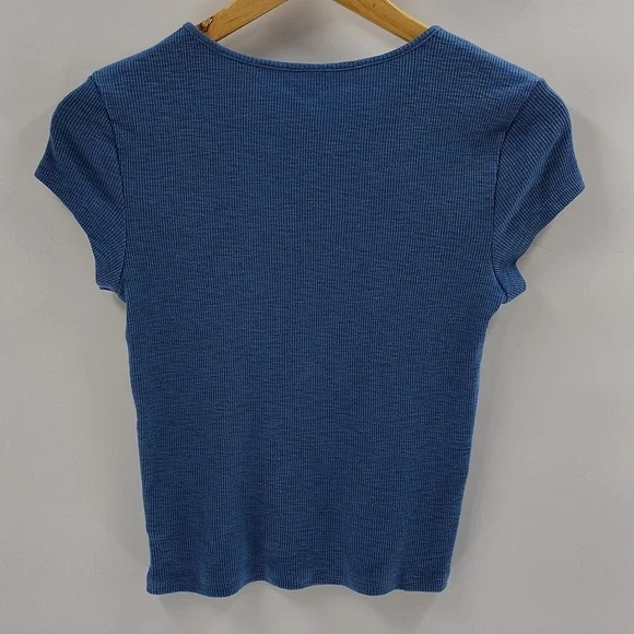 American Eagle Cropped Ribbed T-Shirt Size Medium Blue Stretch - Picture 5 of 5